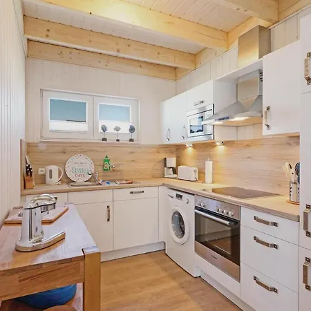 Holiday home Nice In Ostseeresort With Wifi Olpenitz