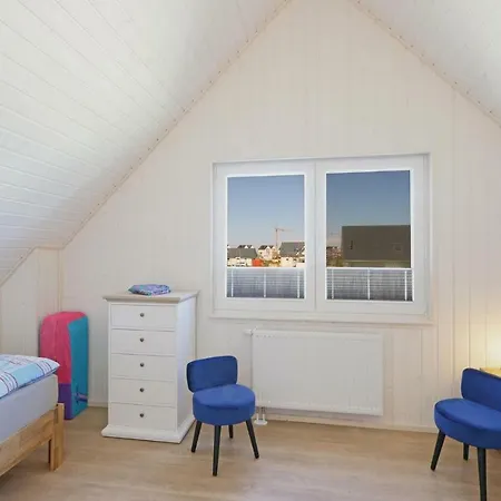 Holiday home Nice In Ostseeresort With Wifi *