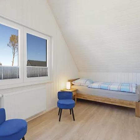 Nice In Ostseeresort With Wifi Holiday home